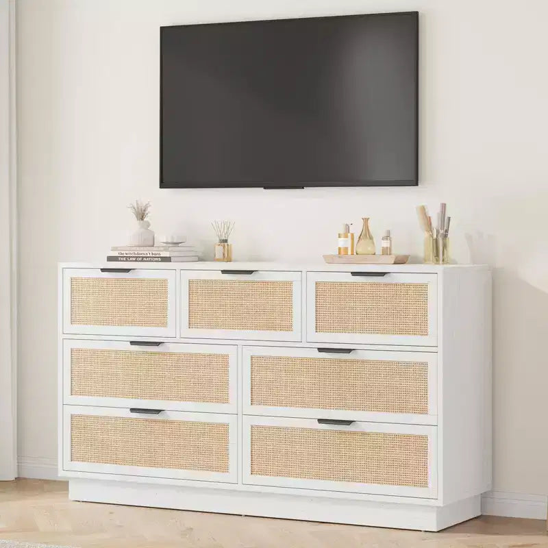7 Drawer Rattan Dresser for Bedroom, Farmhouse Rattan TV Stand with 7 Storage Drawer,Modern Versatile Organizer for Bedroom,Entryway